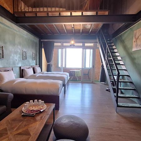 Bed and Breakfast Moose & Squirrel Renai Exterior foto